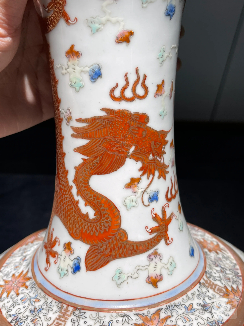 民国 粉彩龙凤纹赏瓶一对 - 图9